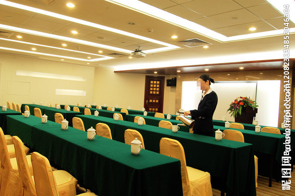 商務(wù)會議服務(wù)員 專業(yè)與高效的服務(wù)保障